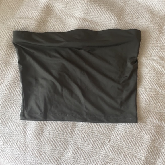 Henkaa Saluri Midi Convertable Dress with Bandeau - Picture 2 of 2